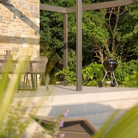 Stone House Baracchi Lanisce