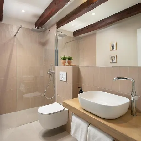 Villa Stone House Baracchi