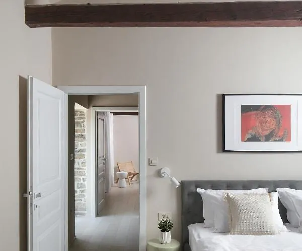 빌라 Stone House Baracchi Lanisce