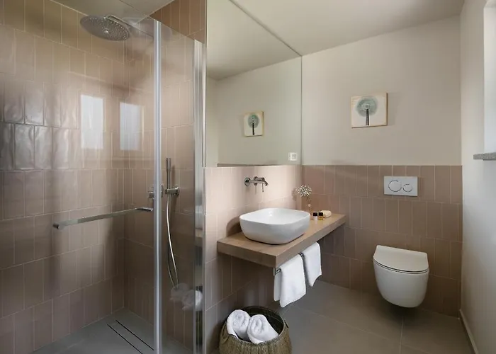 Stone House Baracchi *