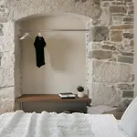 Stone House Baracchi * Lanisce