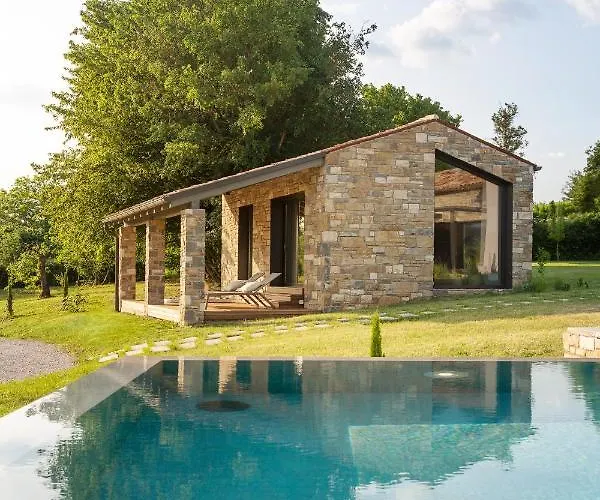 Stone House Baracchi * Lanisce