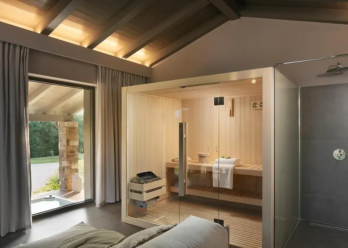 Stone House Baracchi * Lanisce